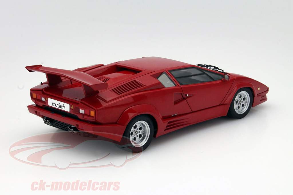 Lamborghini Countach 25th Anniversary издание 1988 1:18 красный Autoart
