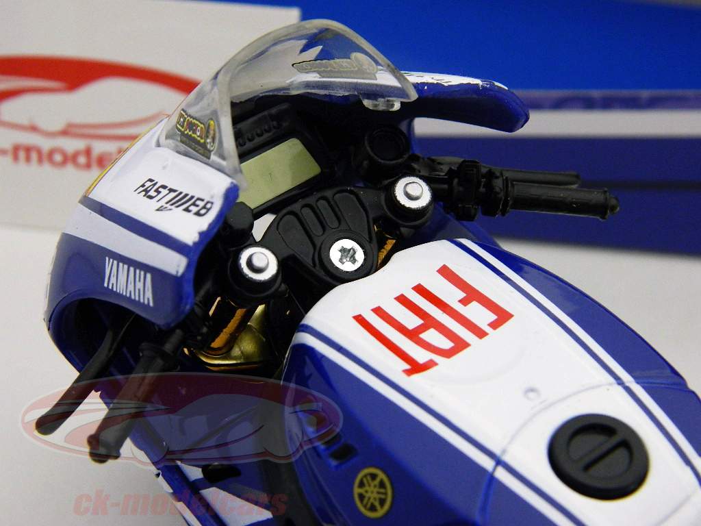 Maisto 1:10 Valentino Rossi Yamaha YZR-M1 #46 MotoGP 2010