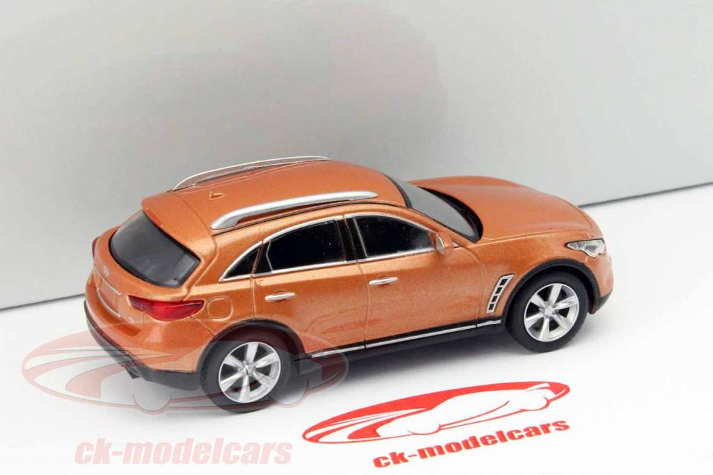 英菲尼迪 FX 古铜色 1:43 Altaya