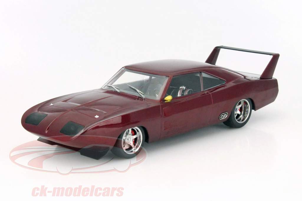 Dom's Dodge Charger Daytona Fast and Furious VI 2013 1:18 Greenlight