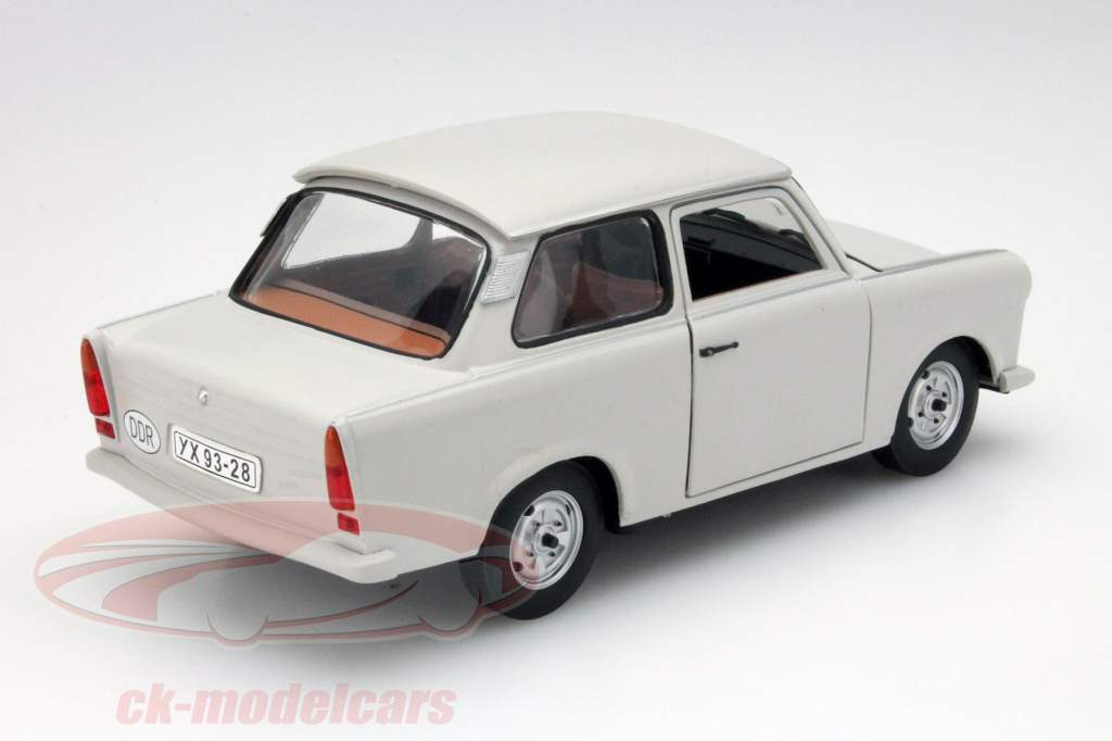 特拉比(Trabant) 601 浅灰色 1:18 太阳星 SunStar