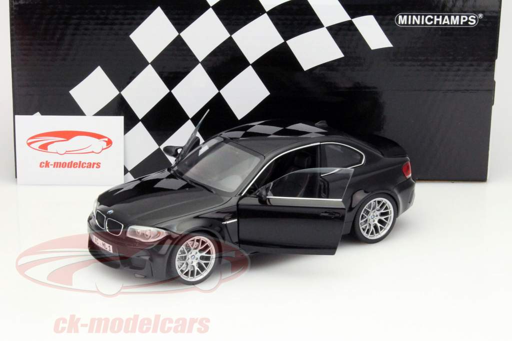 Minichamps 1:18 BMW M1 Coupe Year 2011 black metallic