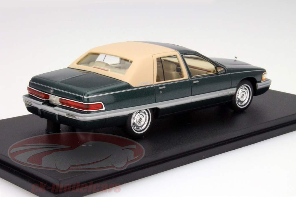 Buick Roadmaster Jaar 1994 donkergroen 1:43 GLM