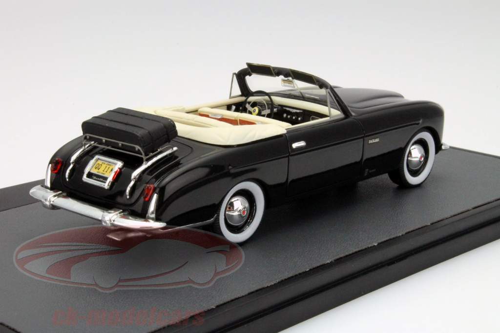 Packard 120 Vignale Convertible 年 1948 黒 1:43 Matrix