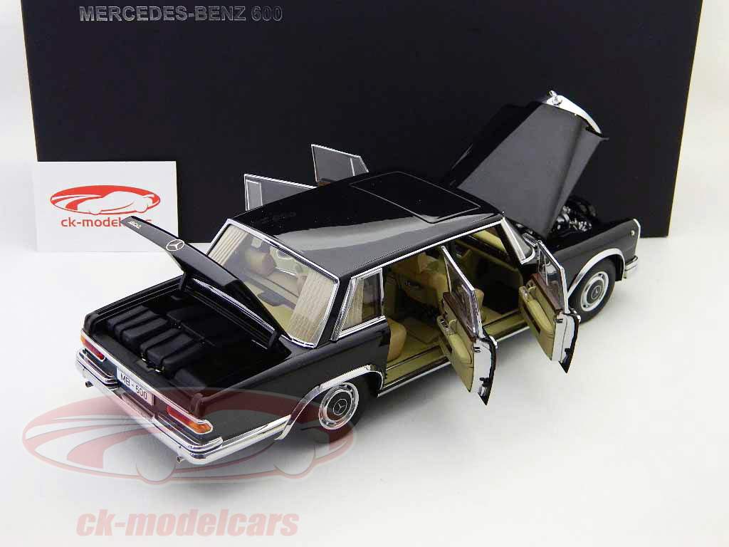 Mercedes-Benz 600 SWB (W100) Pullman nero / nero 1:18 AutoArt