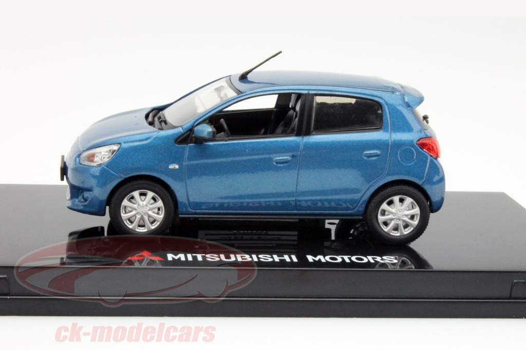 Mitsubishi Space Star 年 2010 蓝色 1:43 SunStar