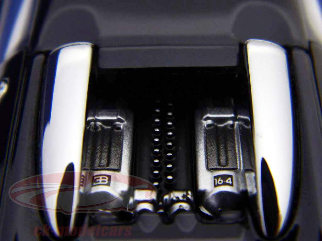 Bugatti EB 16.4 Veyron black blue / schwarz blau 1:43 AutoArt