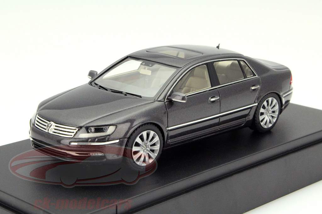 Volkswagen VW Phaeton Facelift 3 Mocca 1:43 LookSmart