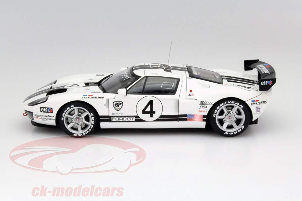 AUTOart 1:18 Ford GT LM Race Car Spec II #4 80515 model car