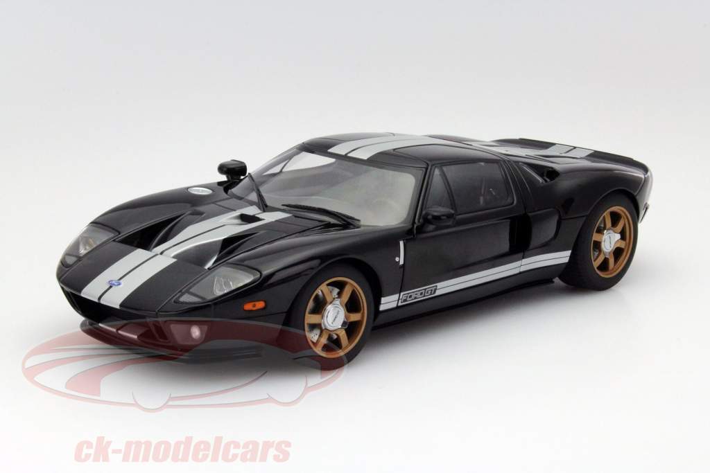 福特 GT 2004年  黑/白色 1:18 奥托 AUTOart