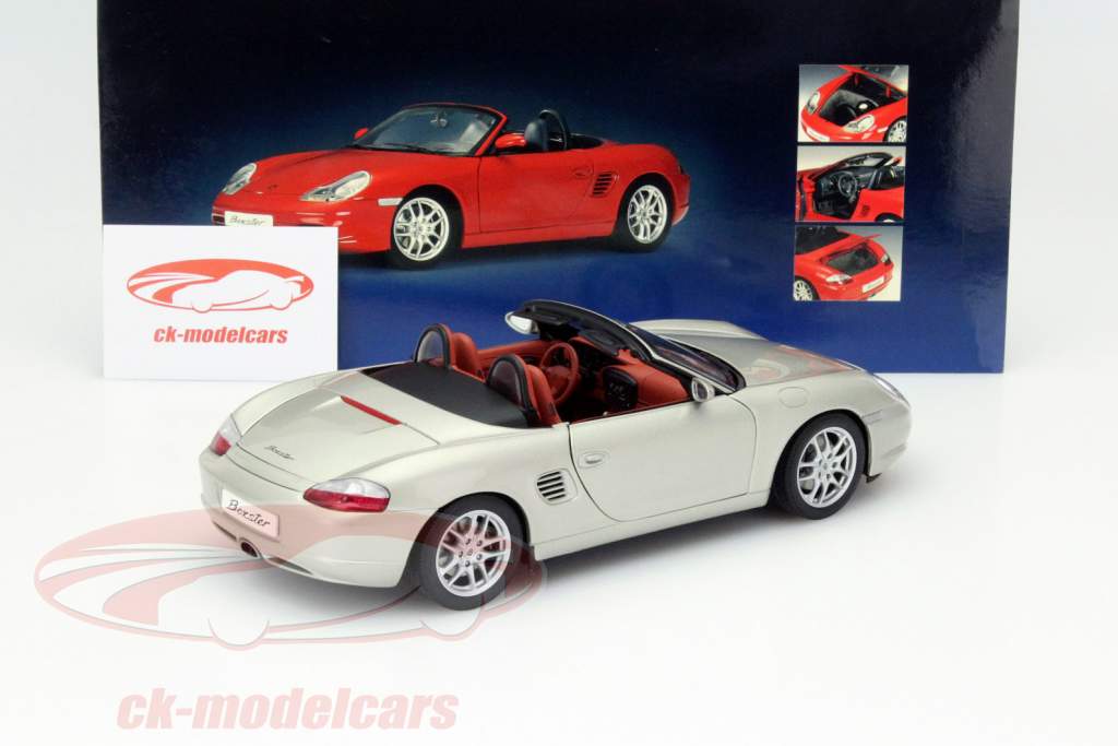 Porsche Boxster 986 Cabriolet d'argento 1:18 AUTOart