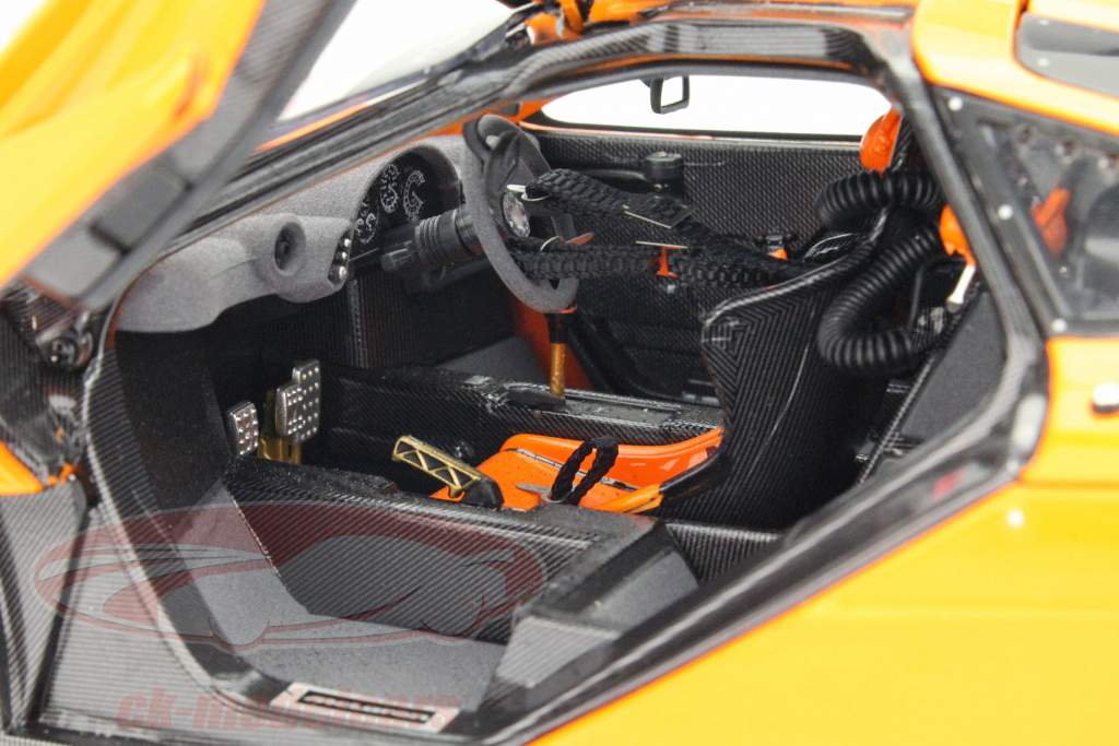 McLaren F1 LM-XP1 Experimental Prototype Année 1995 orange 1:18 TrueScale