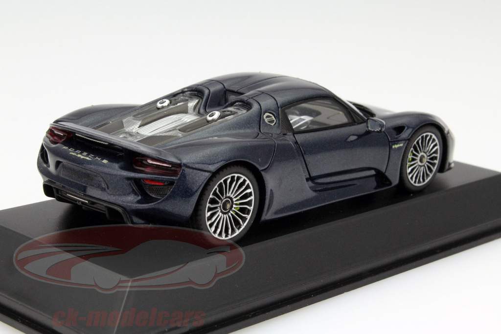 Porsche 918 Spyder dunkelblau 1:43 Spark