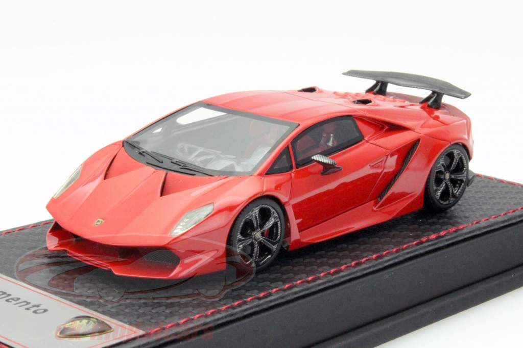 Lamborghini Sesto Elemento rojo 1:43 FrontiArt