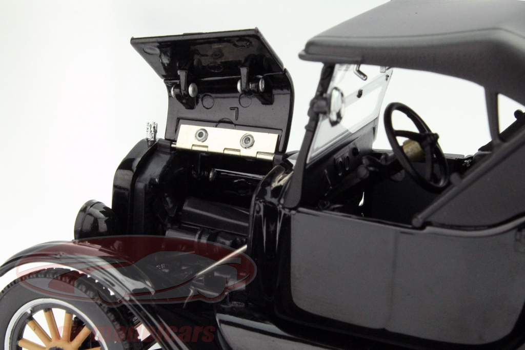 福特T型车敞篷跑车皮卡 1925年 黑色 1:24 太阳星 SunStar