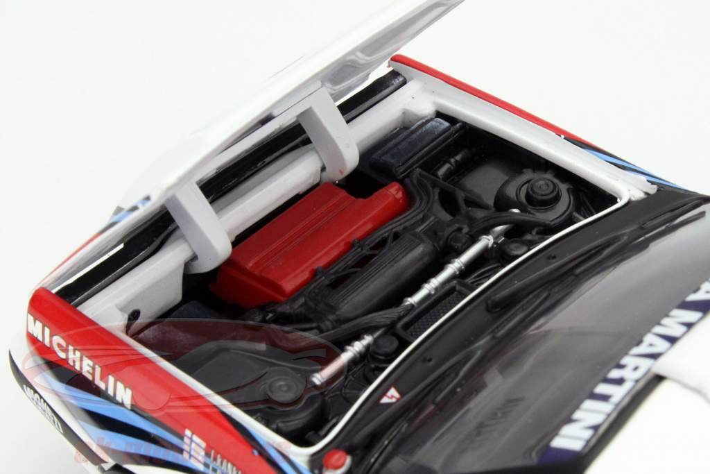 Lancia Delta HF Integrale 16V #2 Vinder Lombard RAC Rallye 1991 1:18 SunStar