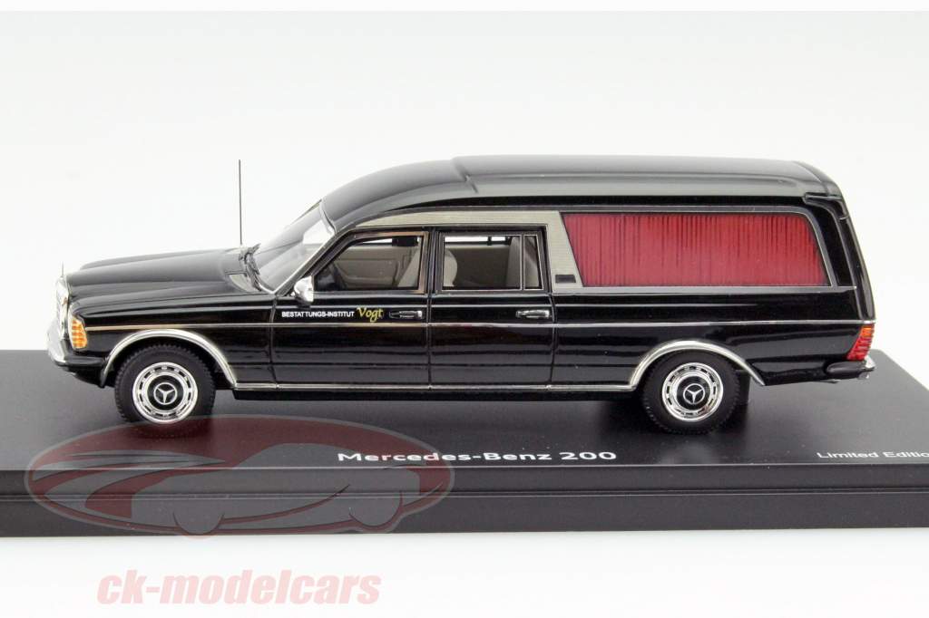Mercedes-Benz 200 Rustvogn sort 1:43 Schuco