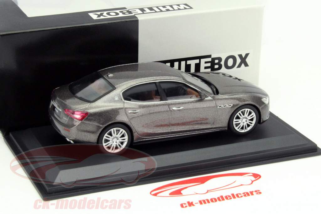 Maserati Ghibli braun metallic 1:43 WhiteBox