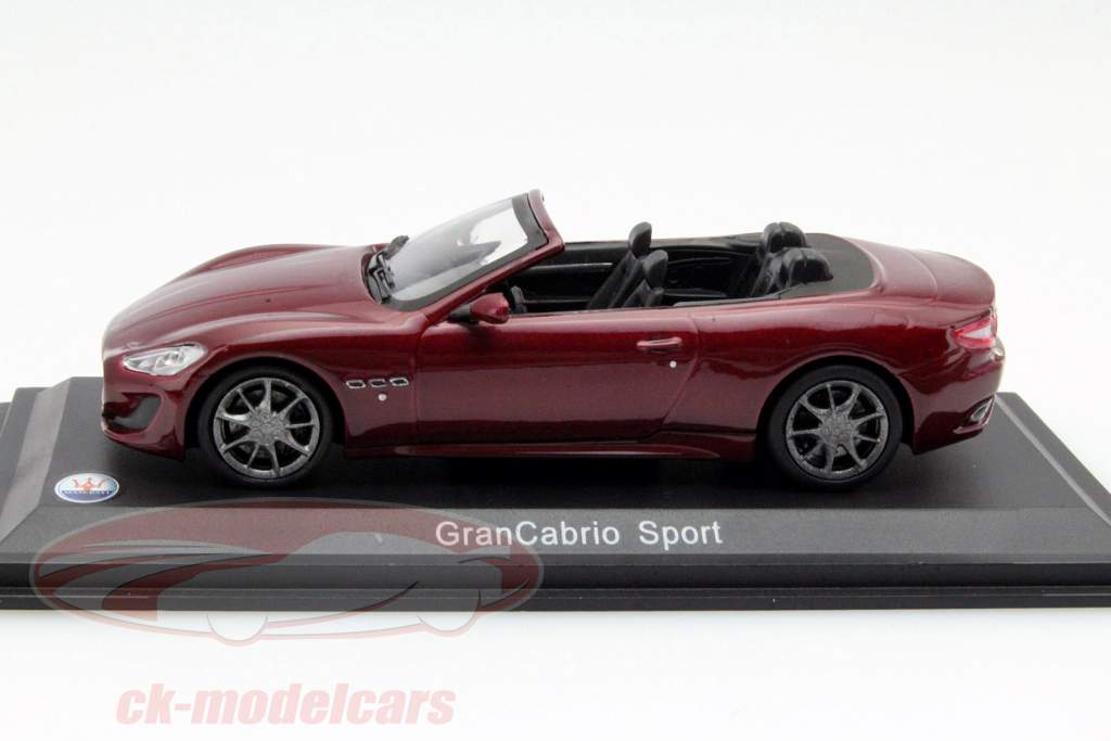 Maserati GranCabrio Sport rot 1:43 WhiteBox