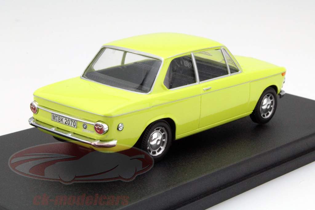 宝马 2002 黄色 1:43 WhiteBox