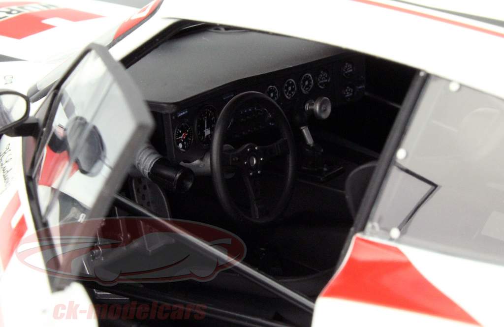 Ford Capri Turbo Gr. 5 #2 DRM Champion 1981 Klaus Ludwig 1:18 Minichamps