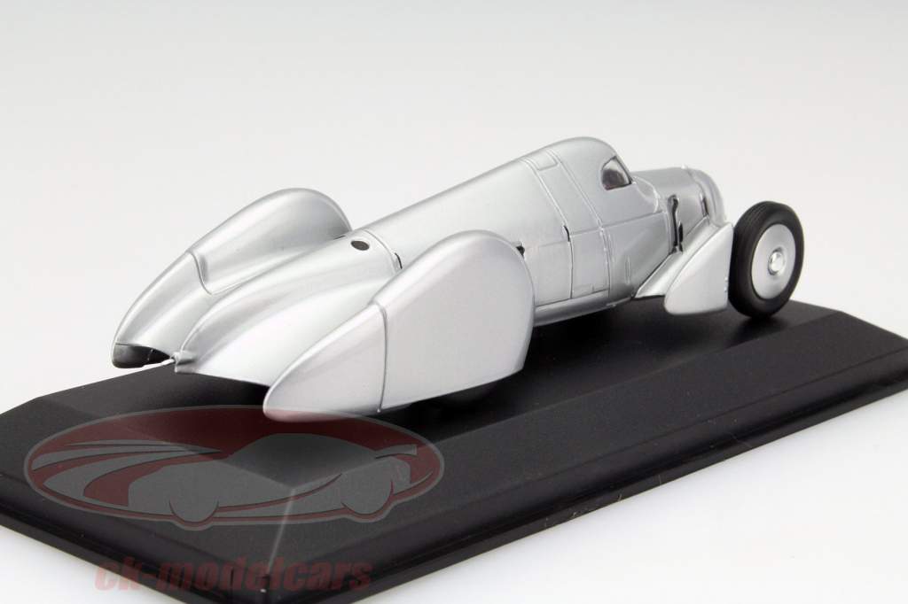 Auto Union Typ B Lucca Baujahr 1935 silber 1:43 Minichamps