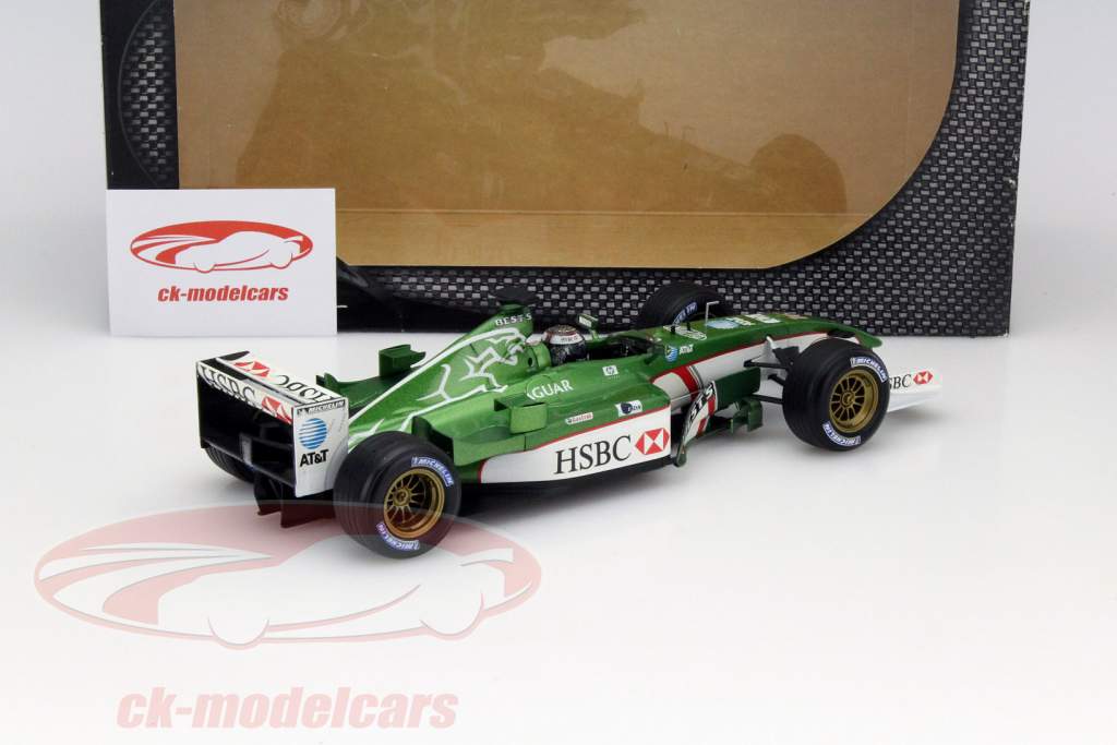 Jaguar R3 ミニカー Eddie Irvine Jaguar R3 ミニカー Eddie Irvine 1/43 2002 Jaguar R3 Model by