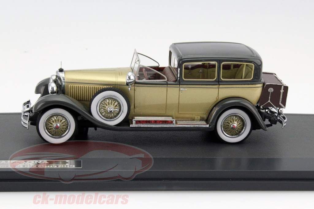 Mercedes-Benz 630K Coupe Chauffeur Castagna Baujahr 1929 gold / grau 1:43 Matrix