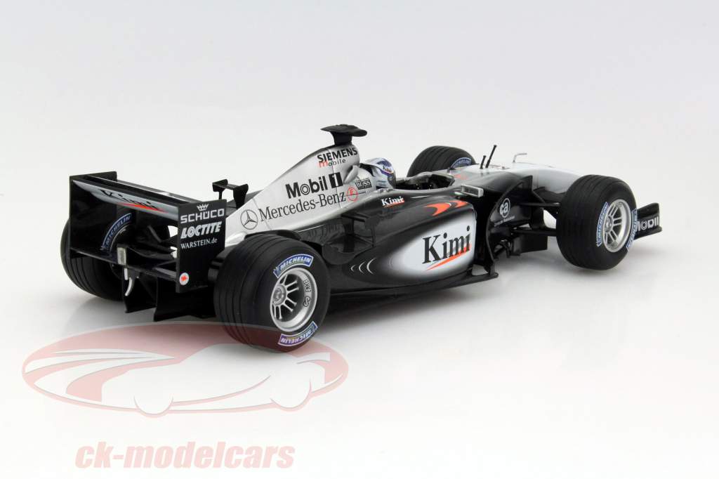 Kimi Räikkönen McLaren MP4-17 #4 Formel 1 2002 1:18 HotWheels