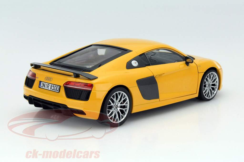 Audi R8 V10 Plus Coupe Baujahr 2015 vegas gelb 1:18 iScale