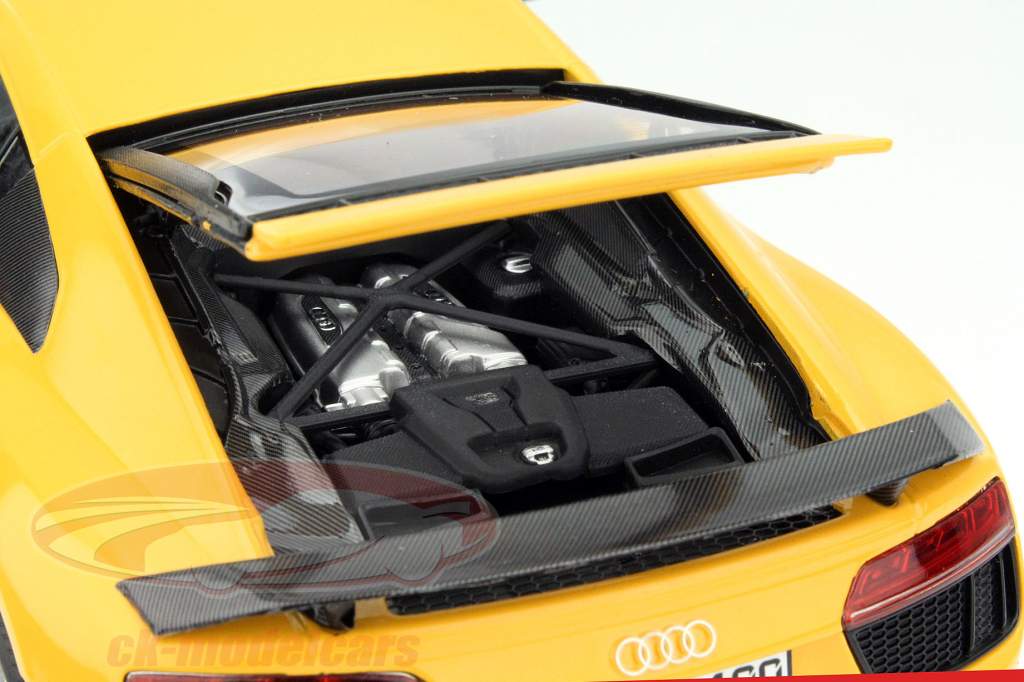 Audi R8 V10 Plus Coupe Baujahr 2015 vegas gelb 1:18 iScale