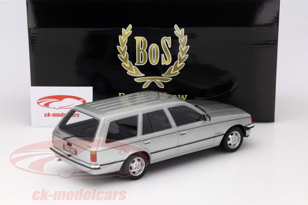 Opel Rekord E Caravan År 1981 sølv 1:18 BoS-Models