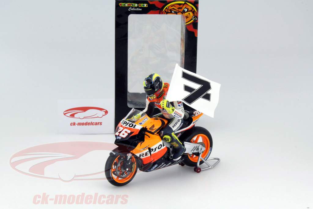 Minichamps 1:12 Valentino Rossi Figure MotoGP Philip Island