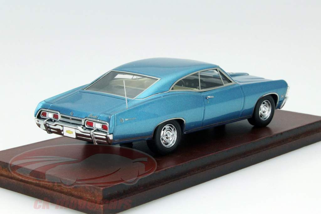 Chevrolet Impala Coupe Anno 1967 blu 1:43 TrueScale