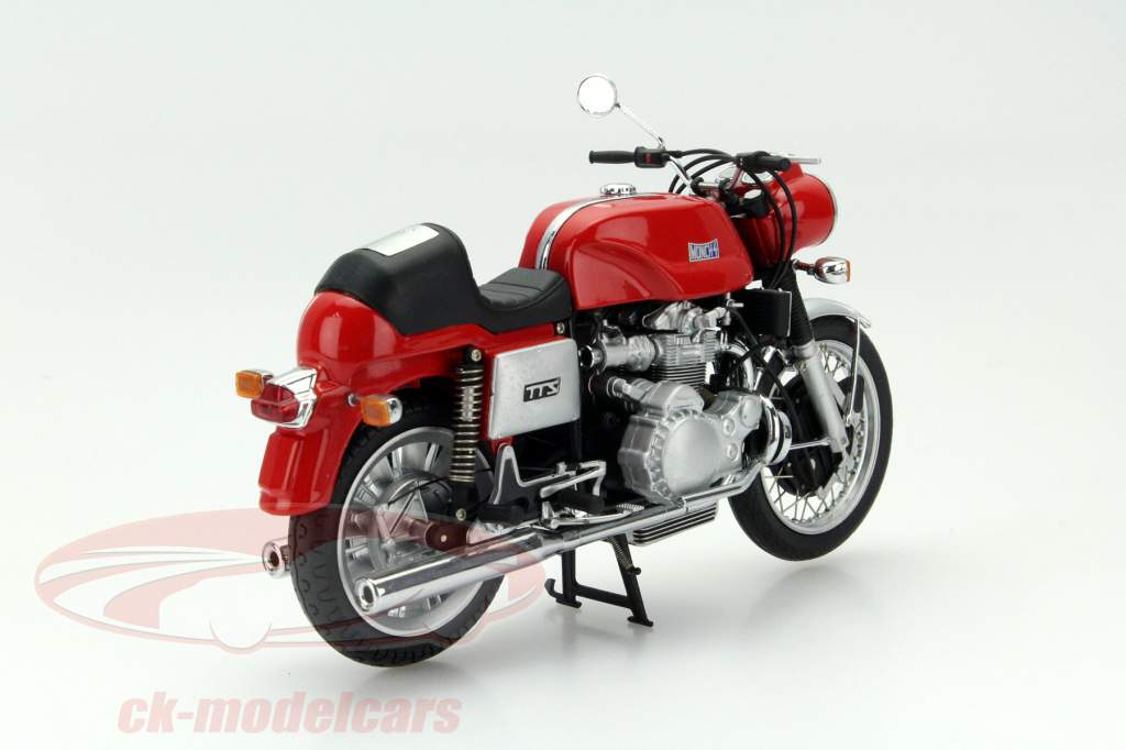 Münch Mammut 4 TTS Baujahr 1966 rot 1:12 Minichamps