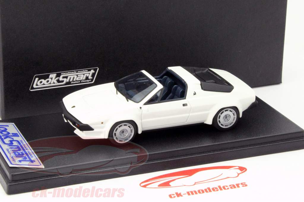 Lamborghini Jalpa Baujahr 1981 weiß 1:43 LookSmart