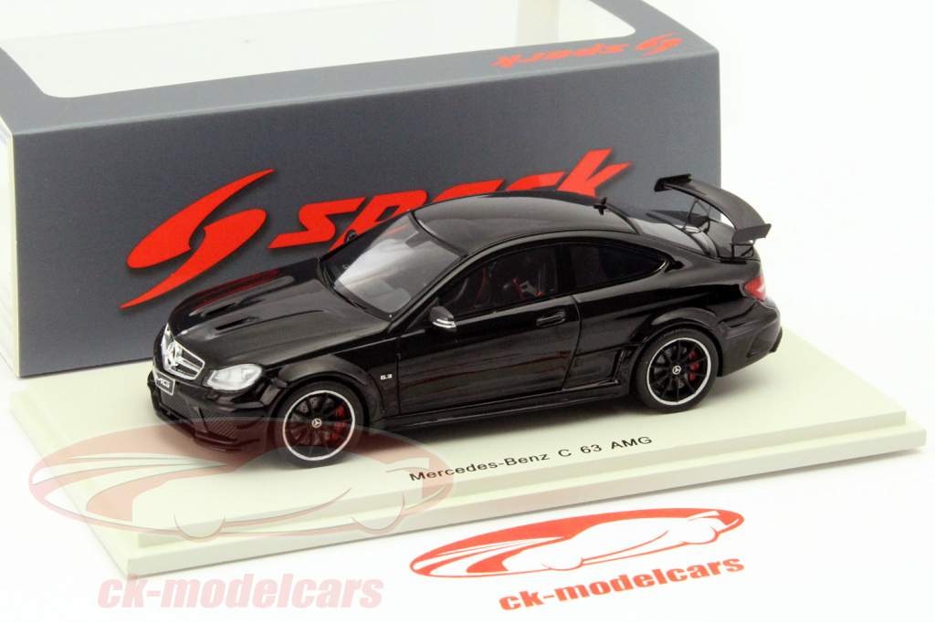 梅赛德斯 - 奔驰 C63 AMG 2014年 黑色 1:43 Spark