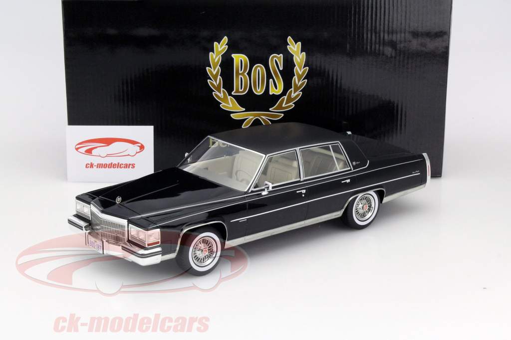 Cadillac Fleetwood Brougham Baujahr 1982 schwarz 1:18 BoS-Models