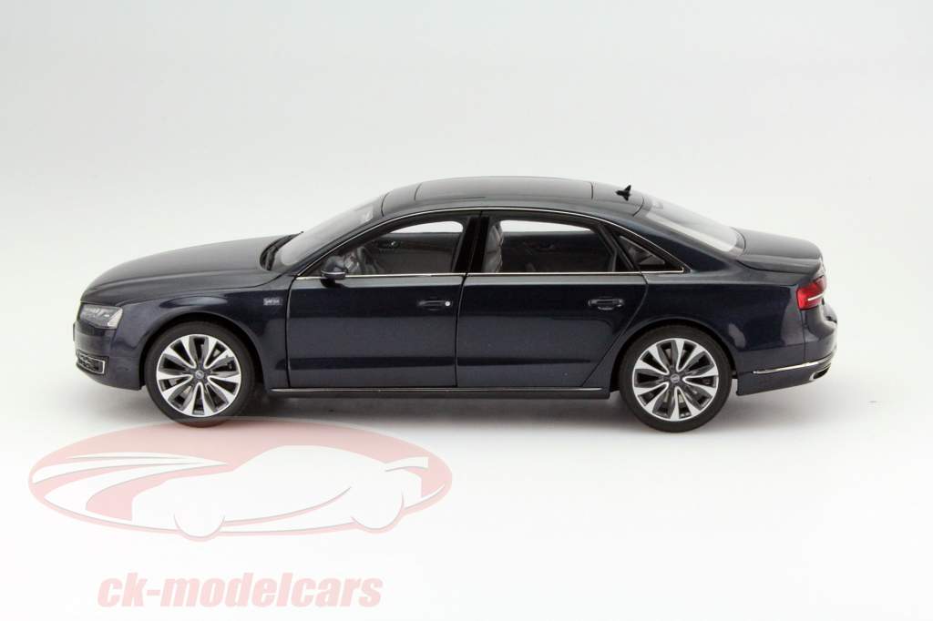 Audi A8L W12 Year 2014 moonlight blue 1:18 Kyosho