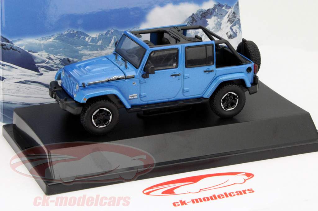 Jeep Wrangler 4-dørs År 2015 blå metallic 1:43 Greenlight