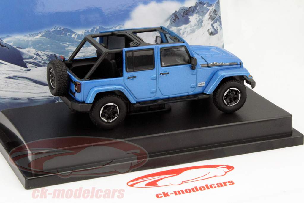 吉普（Jeep）牧马人四门 2015年 蓝金属色 1:43 绿光 Greenlight