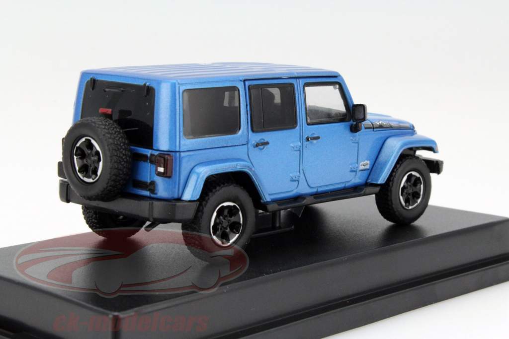 吉普（Jeep）牧马人四门 2015年 蓝金属色 1:43 绿光 Greenlight