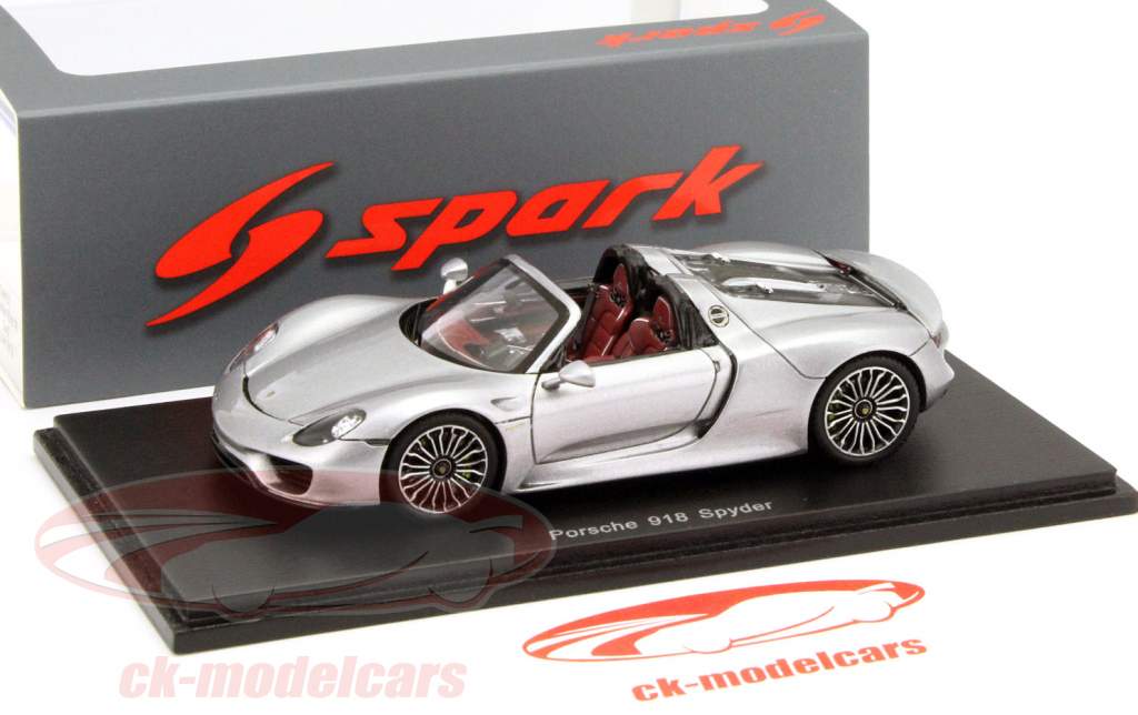 保时捷 918 Spyder 2014年 银色 1:43 Spark