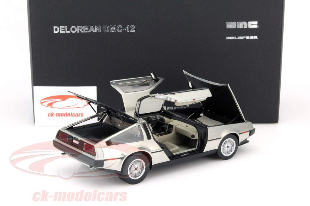 DeLorean DMC12 Year 1981 silver 1:18 AUTOart