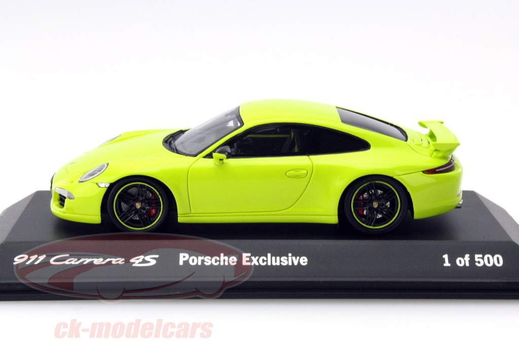 Porsche 911 Carrera 4S verde 1:43 Spark