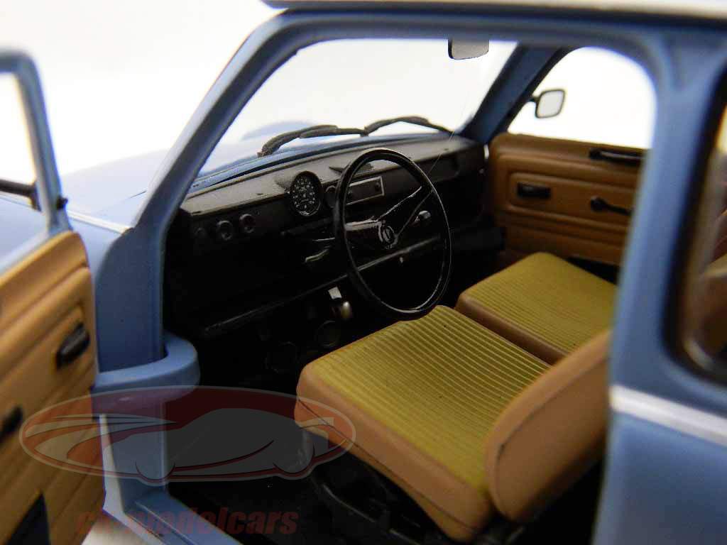 Trabant 601 Universal lightblue 1:18 SunStar