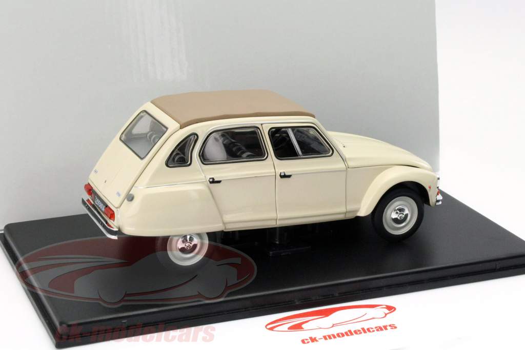 雪铁龙 Dyane 6 1978年 米色 1:24 Leo Models