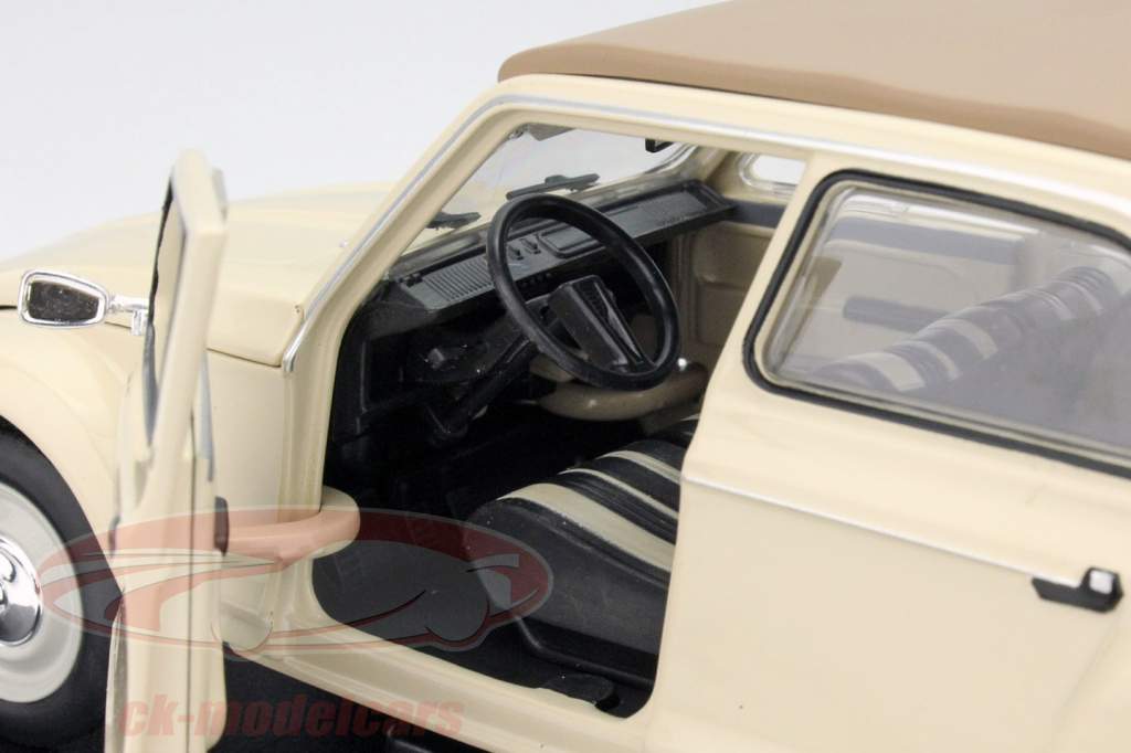 雪铁龙 Dyane 6 1978年 米色 1:24 Leo Models