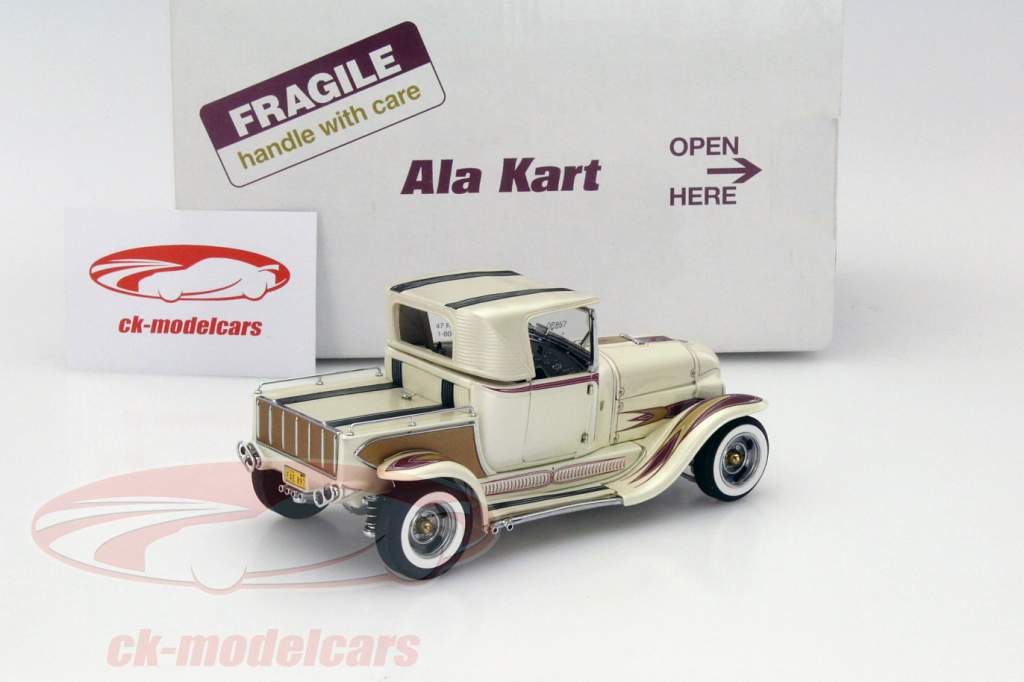 Ford Pickup Ala Kart branco 1:24 Danbury Mint