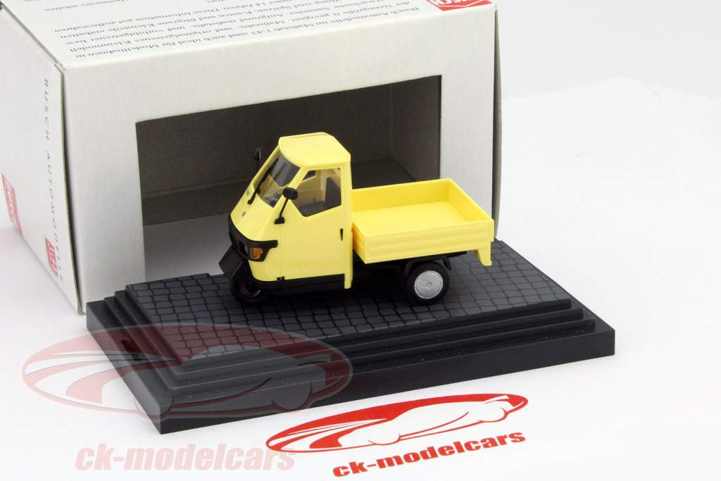 Piaggio Ape 50 黄色 1:43 Busch
